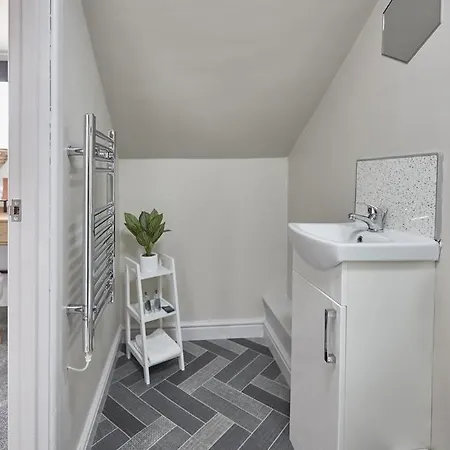 Sunrise Апартаменты Уитби